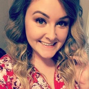 Meet your Posher, Meredith